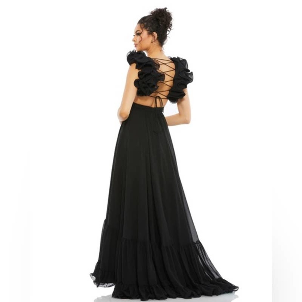 Mac Duggal Ruffle Shoulder Lace Up Gown 2 Black Tiered Maxi Pleated Formal